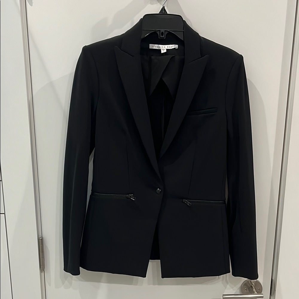 Veronica Beard Iconic Scuba Dickey Blazer in Black